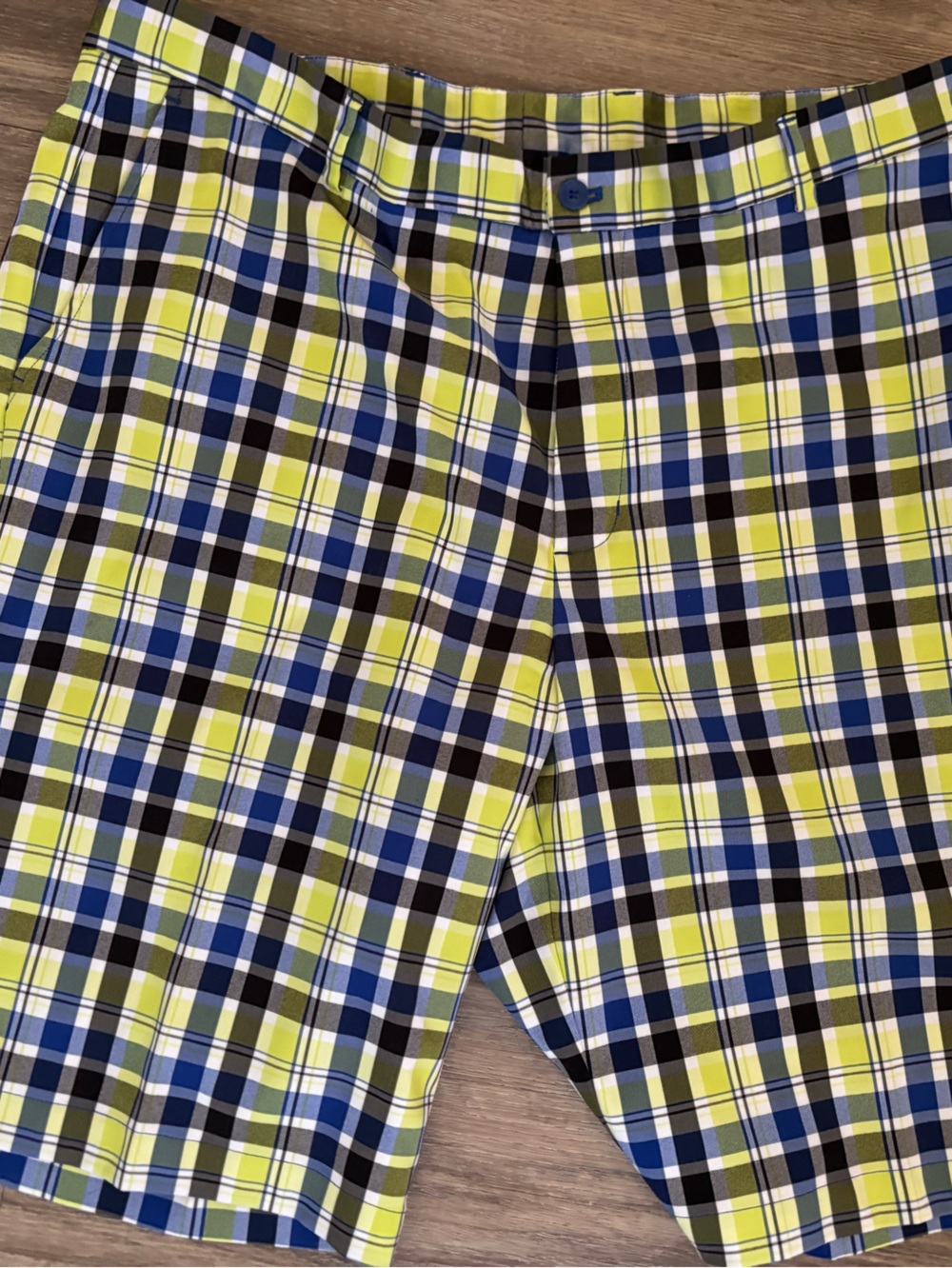 Men's Slazenger Golf Shorts.  Plaid Swim Trunks in Lime, Navy & White. Size 38.